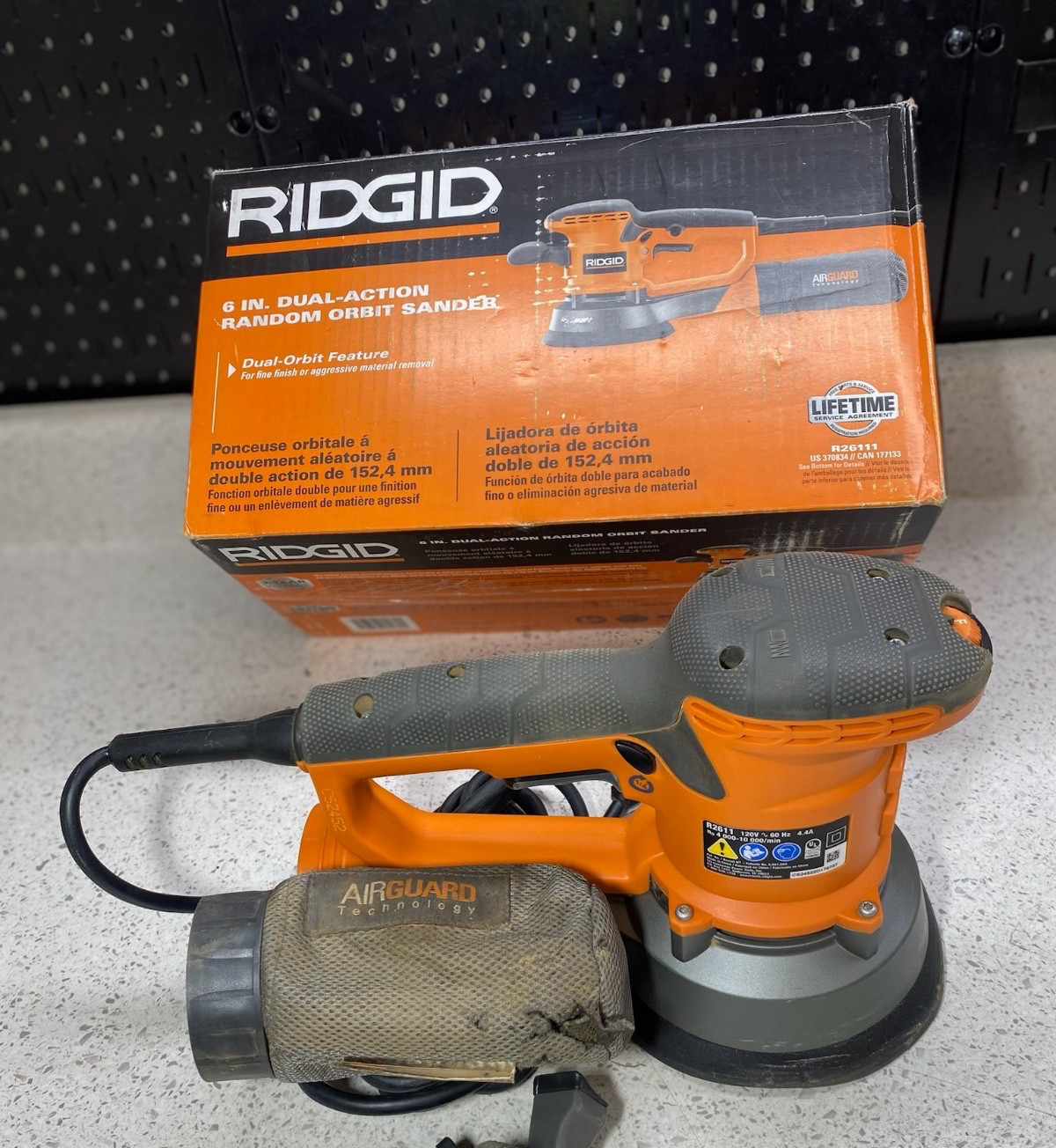 RIDGID Corded 120V Variable-speed Random Orbit Sander R26111 gallery
