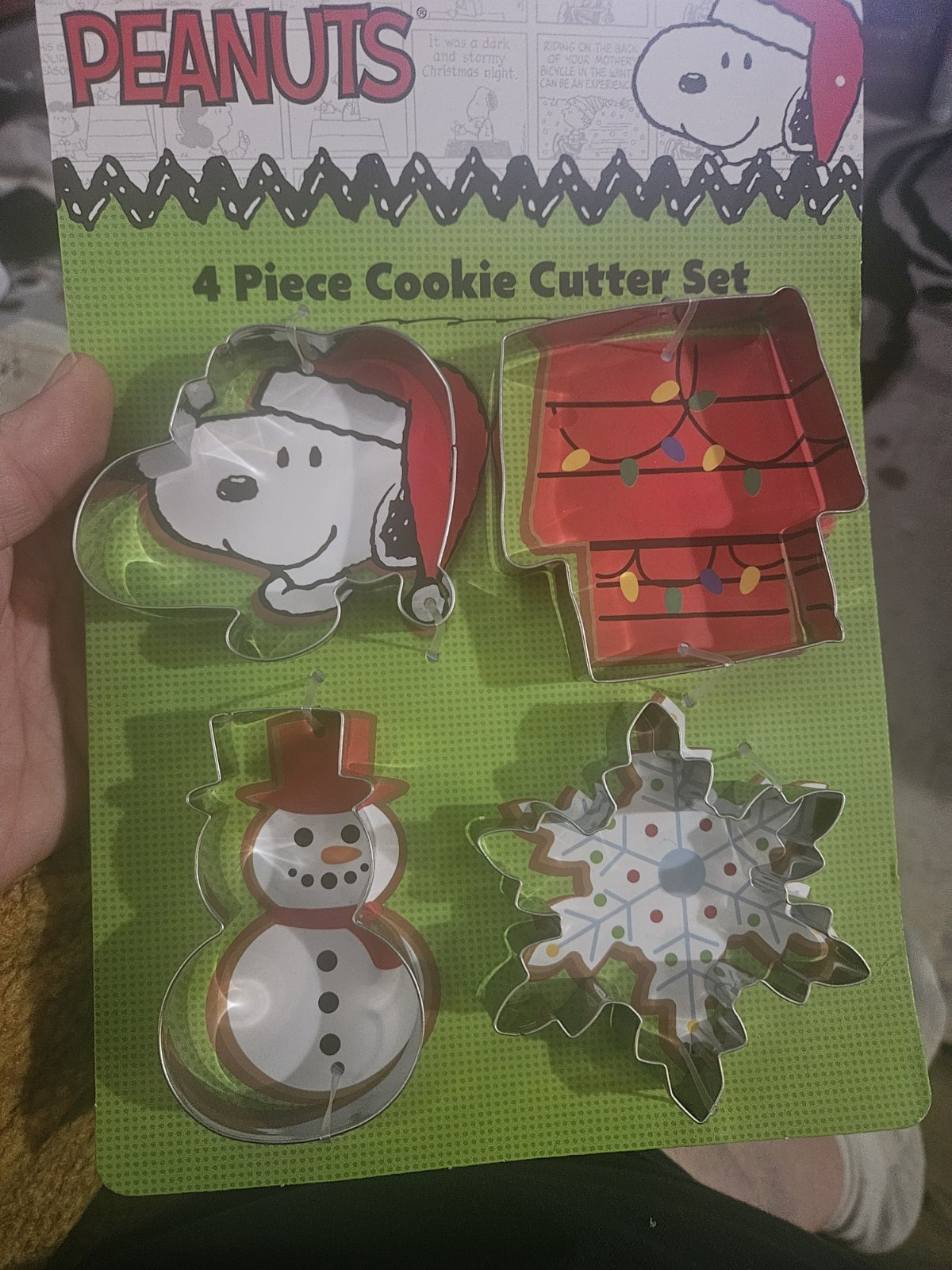 Peanuts Snoopy Christmas 4pc Metal Cookie Cutter Set Silver Hand Wash Only gallery