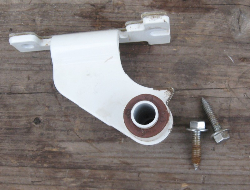 Hotpoint GE Middle Center Hinge WR13X10102 gallery