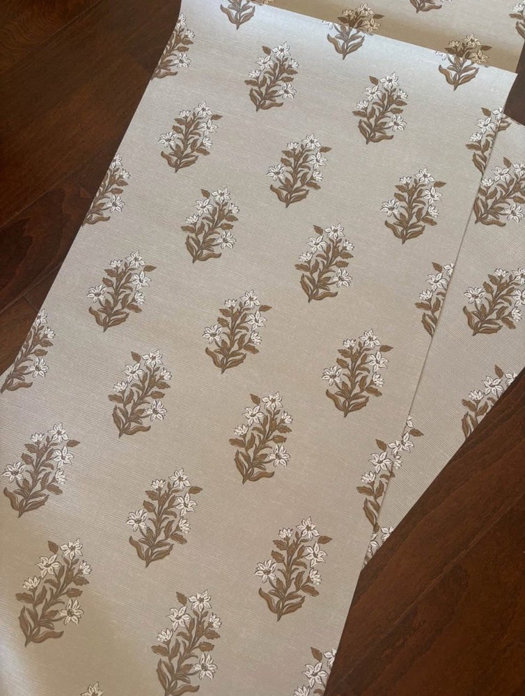 chasing paper wallpaper