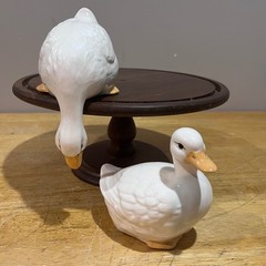 Vtg Cottagecore White Ceramic Goose Figurines Set of 2 Shelf Sitter Farmhouse