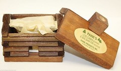 **IRREGULAR** LOG CABIN INCENSE BURNER 2.5″x3.5″ w/10 balsam fir logs Paines USA