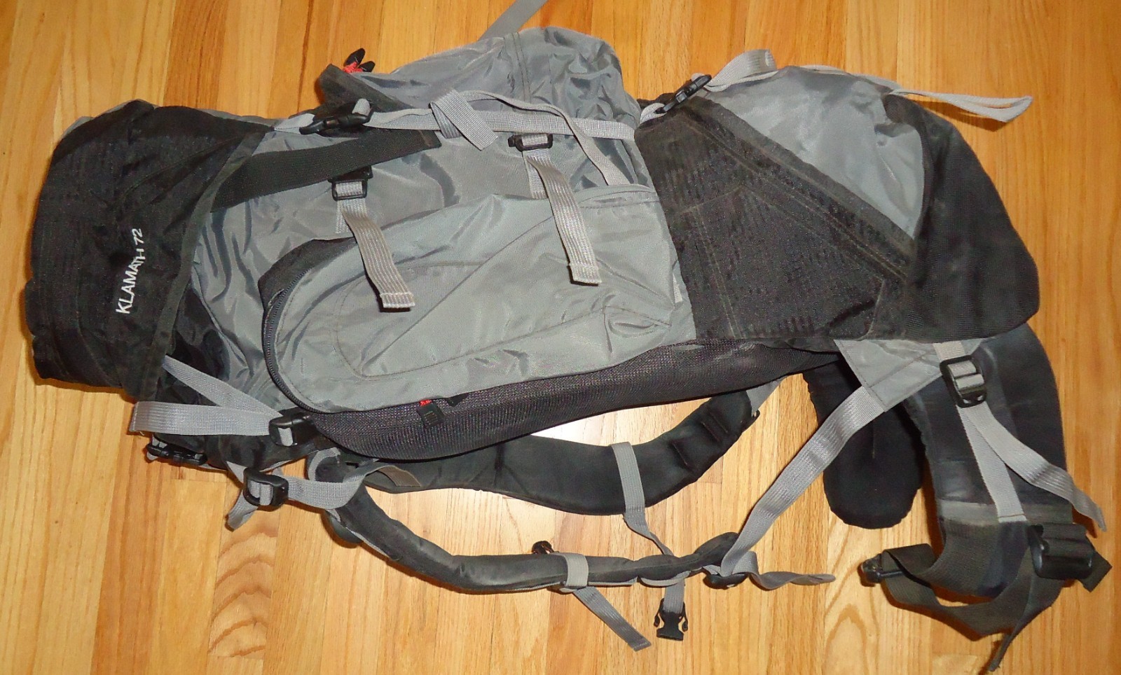 Jansport Klamath 72 Back Pack 2