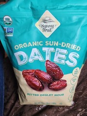 Sunny Fruit Organic Sun-Dried Dates, Pitted Deglet Nour – No sugar added – 48 oz