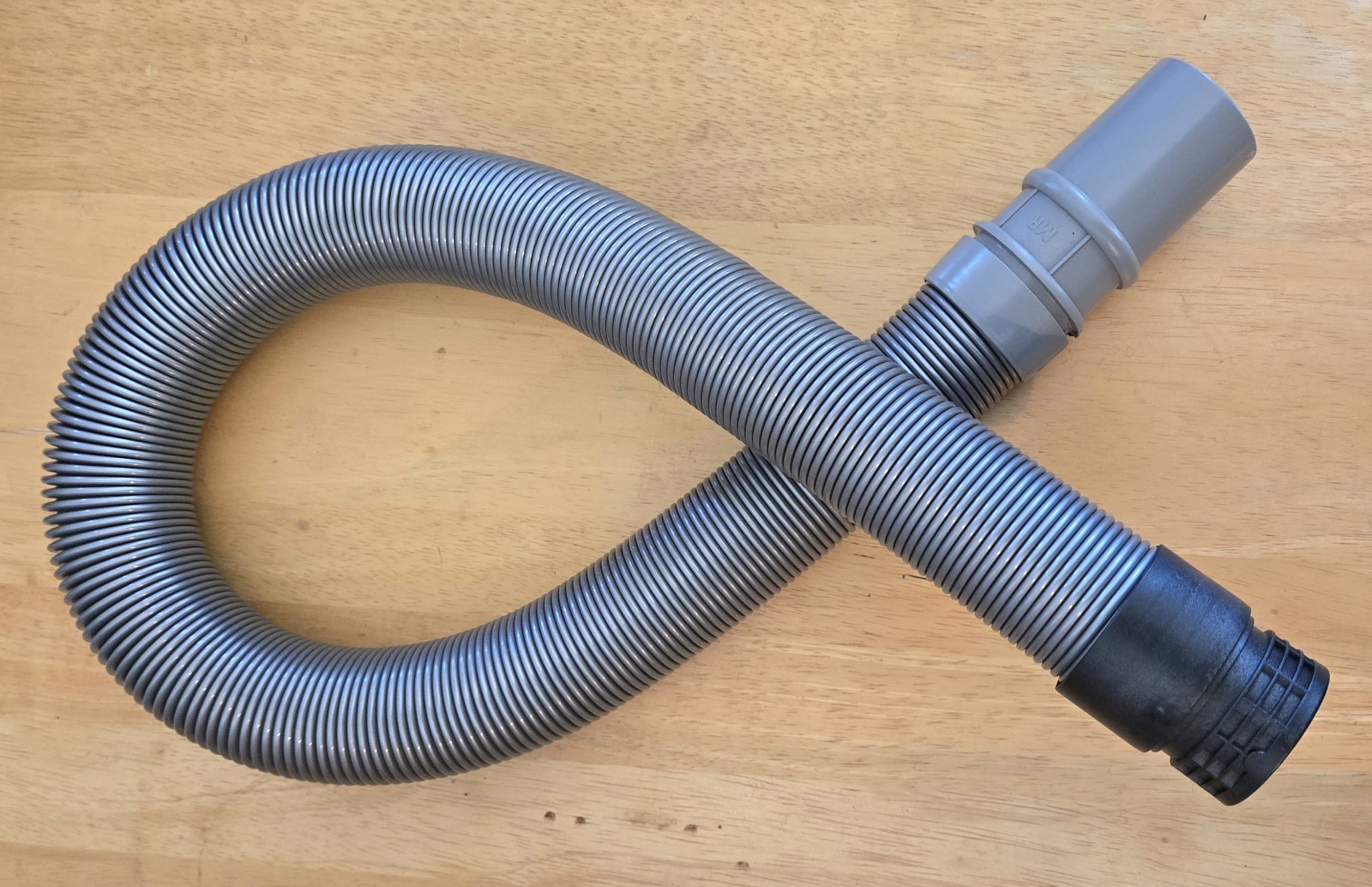 Windsor Sensor Vacuum Hose 86142650 5040HG WN5040 Gray See description for fit gallery