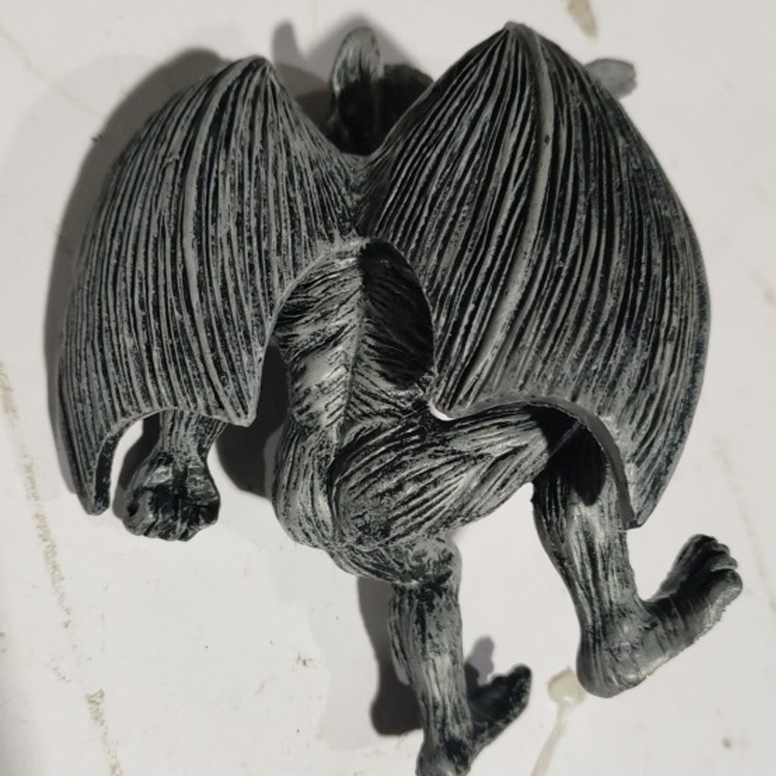 Resin Climbing Gargoyle Statue Gothic Winged Devil Figurine Fence Outdoor Decor gallery