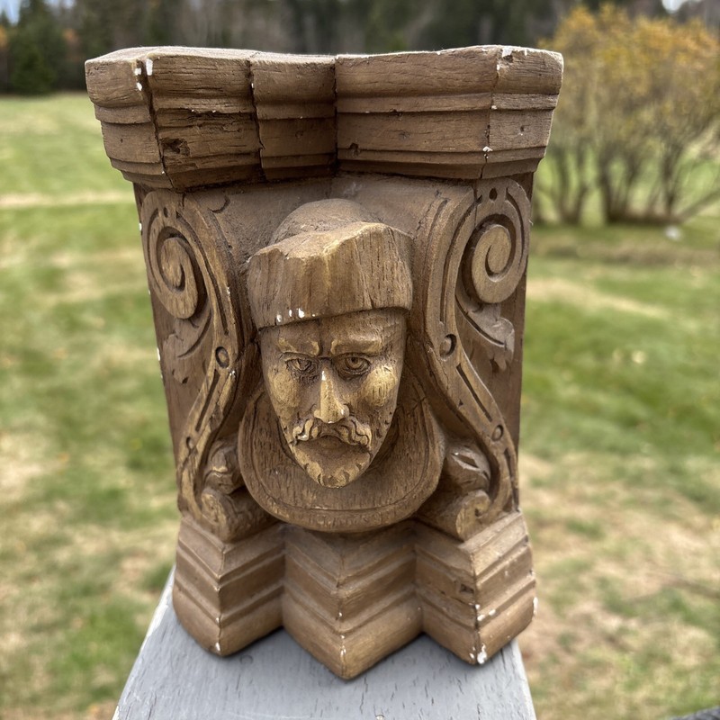 Gargoyle Studio Brooklyn NY Renaissance Man Plaster Corbel 8x4" gallery