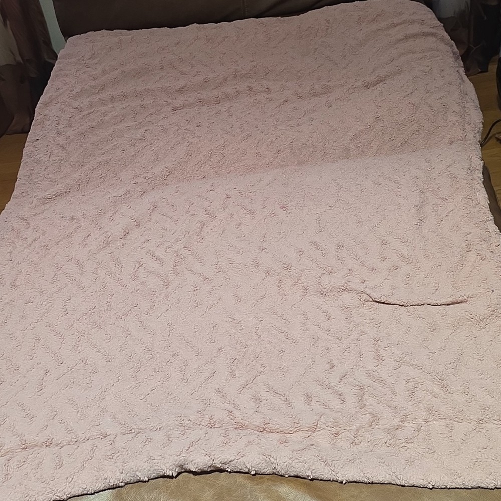 Pink Chevron Throw Blanket, Rectangular, Throw Size, No Closure