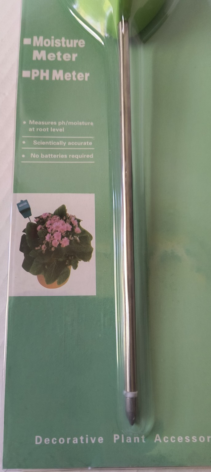 Three-Way Analog Soil Moisture & pH Meter, No Batteries Required, Green/Silver gallery