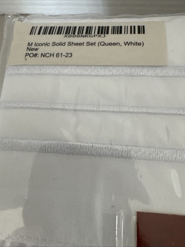 Mellanni White Queen Sheet Set 4 Pc - 2 Pillowcases 1+1 Iconic Collection New gallery