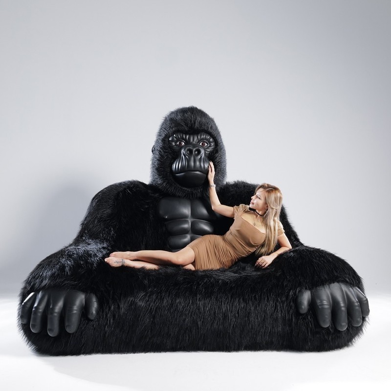 Inflatable Gorilla Couch Sofa Luxury Mink Plush 600kg Load Capacity Lounge Chair gallery