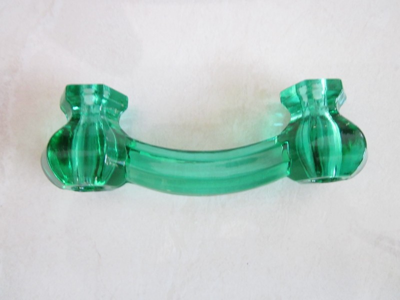 2 EMERALD GREEN GLASS CABINET PULLS DRAWER HANDLES VINTAGE STYLE gallery