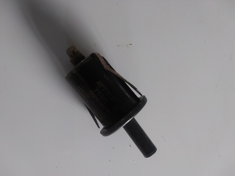 Whirlpool Electric Range Model RF365PDXQ0 Oven Door Switch 310345 gallery