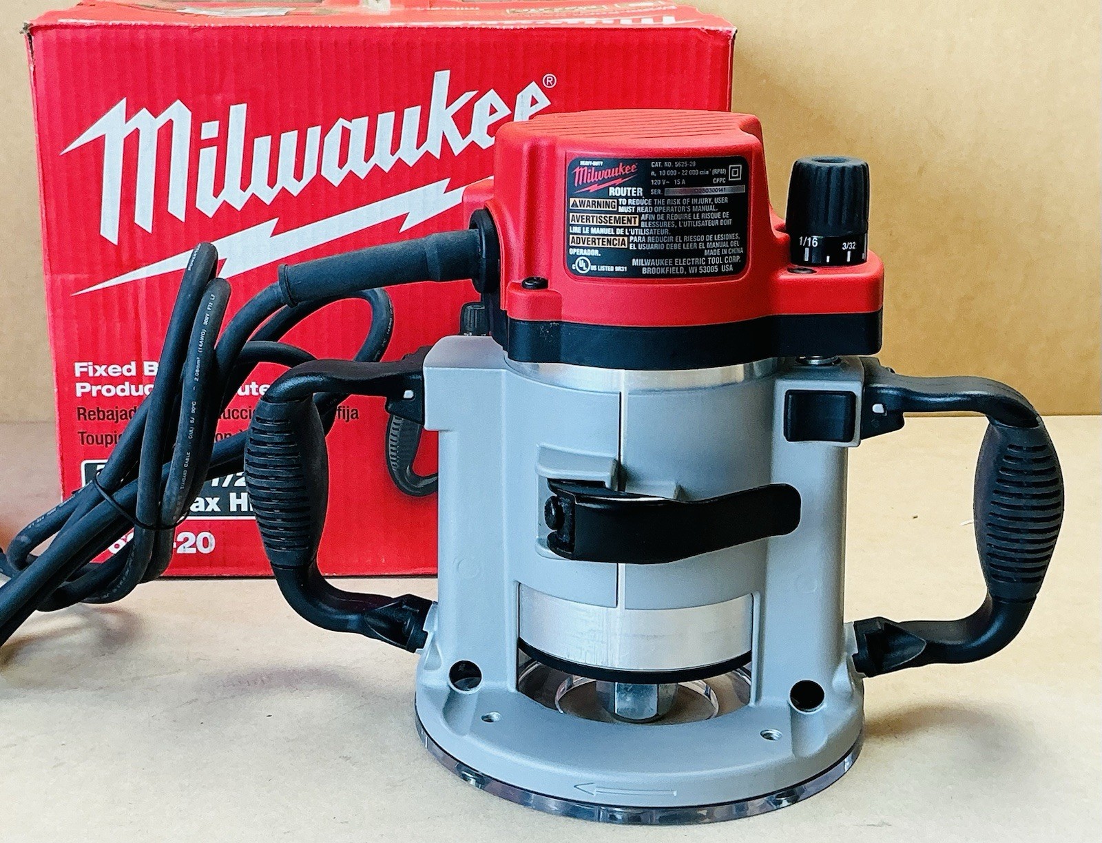 Milwaukee 5625-20 3-1/2 Max HP Fixed-Base Production Router NICE gallery