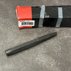Single (1): PROTO Professional 76 Diamond Point Chisel 5/8″ × 3/8″ Made In USA