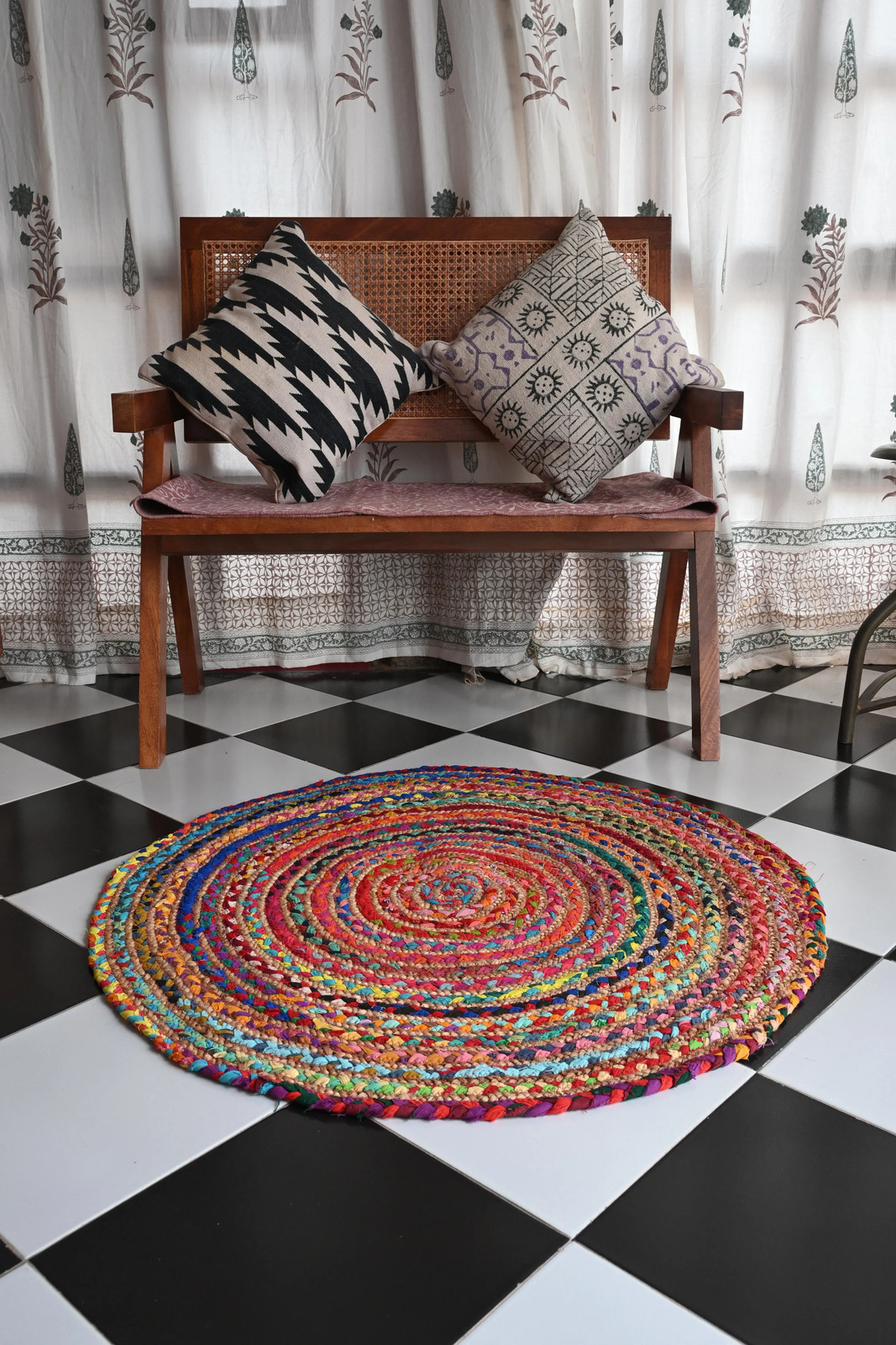 Rugmoda Jute Multicolor Braided 3x3 ft Round Area Rug for Living Room Bedroom gallery