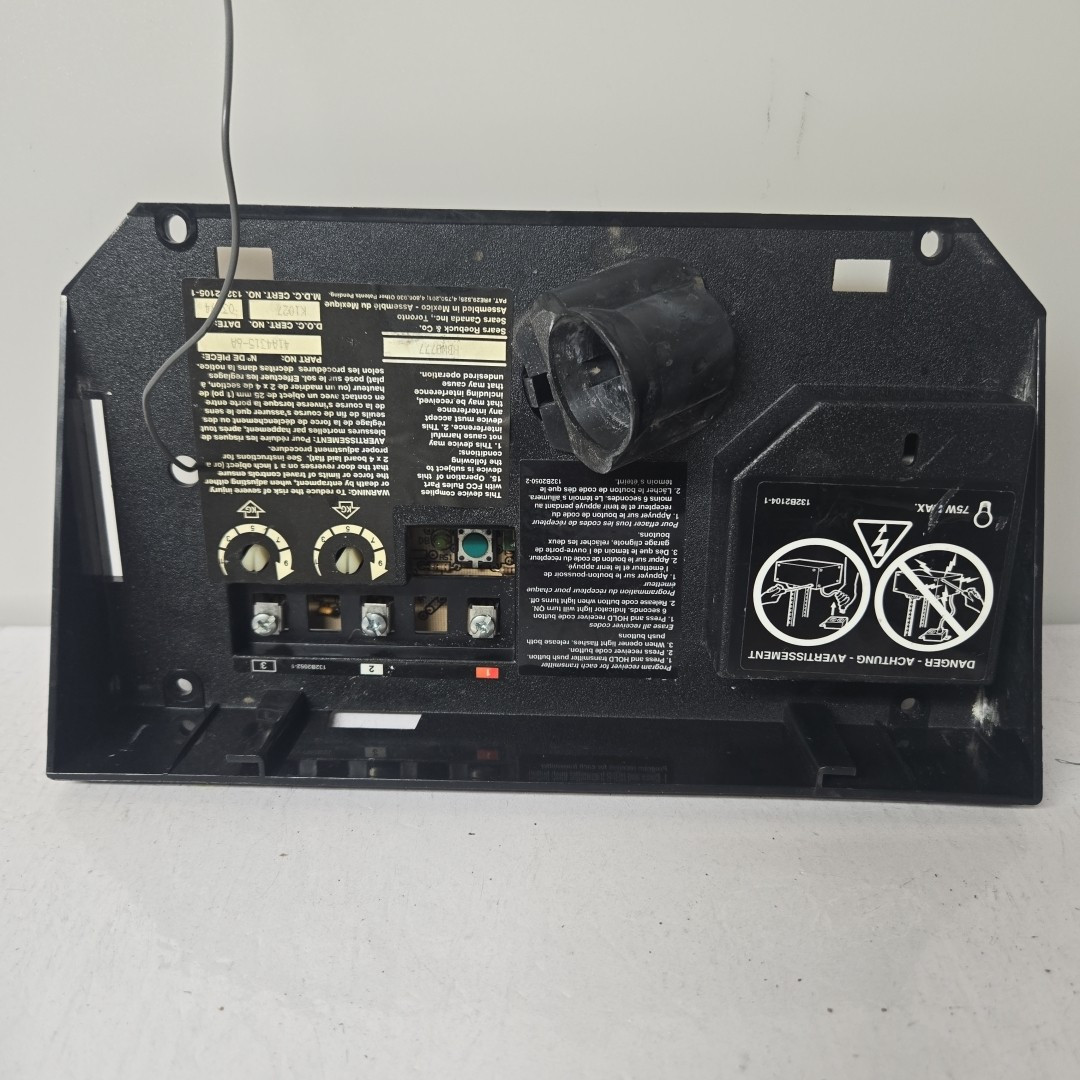 LiftMaster Chamberlain 41A4315-6A Logic Board Garage Opener Circuit Green Button gallery
