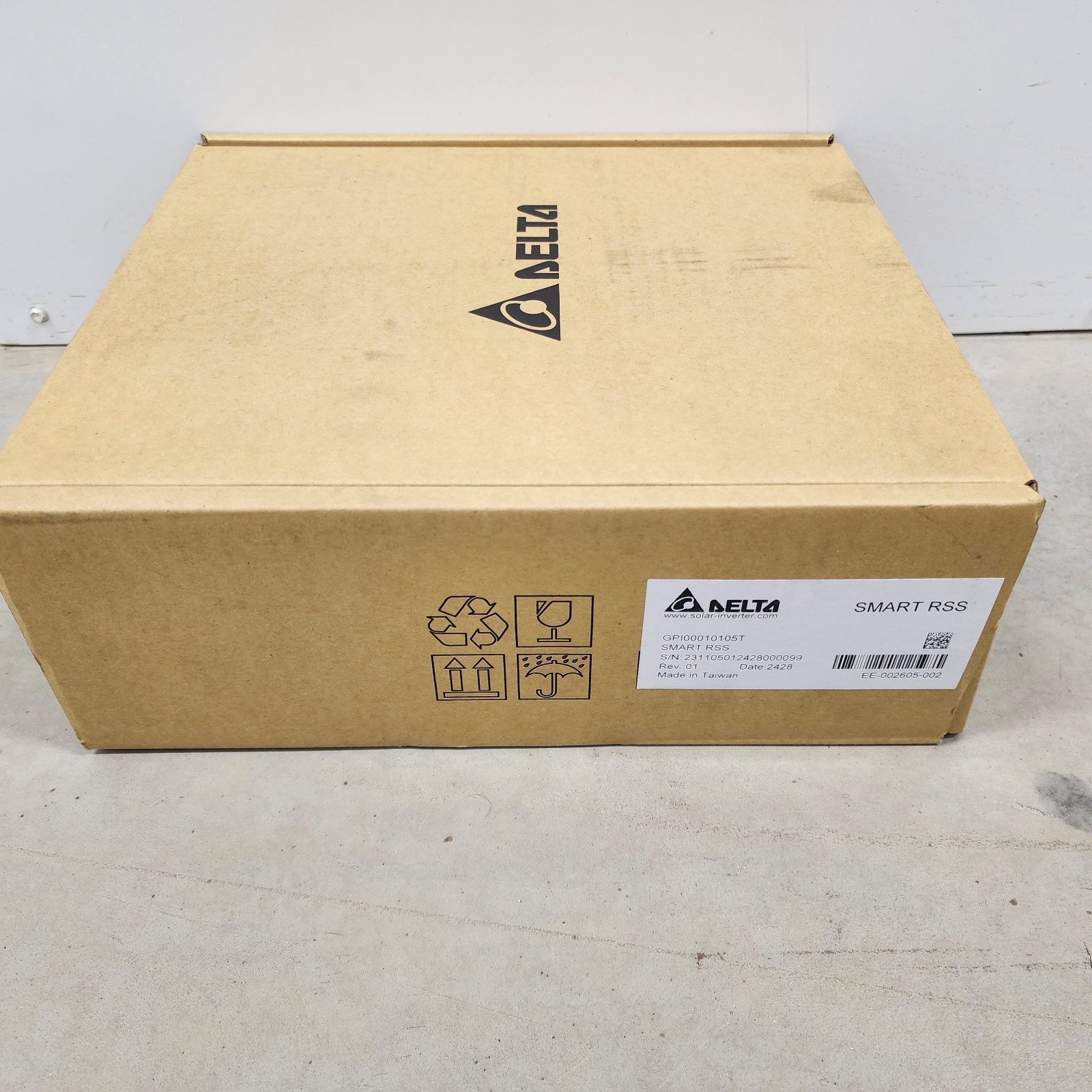 Delta Smart RSS Solar Rapid Shutdown Device | 600VDC String-Level Disconnect gallery