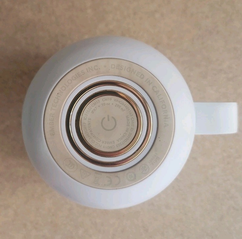 Ember Temperature Control Smart Mug White 10oz CM17 & charging Base - Works gallery