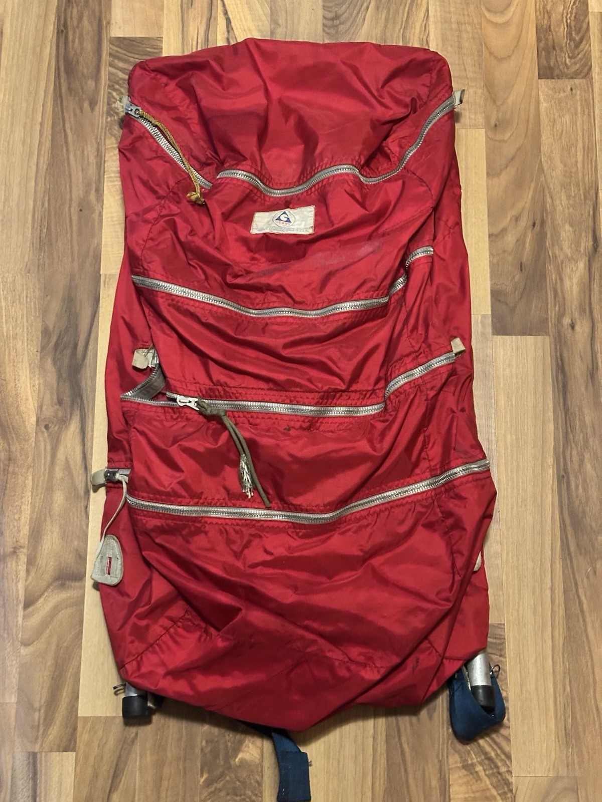 Vintage Gerry Denver CO Zipper Lightweight Camping External Frame Backpack Red