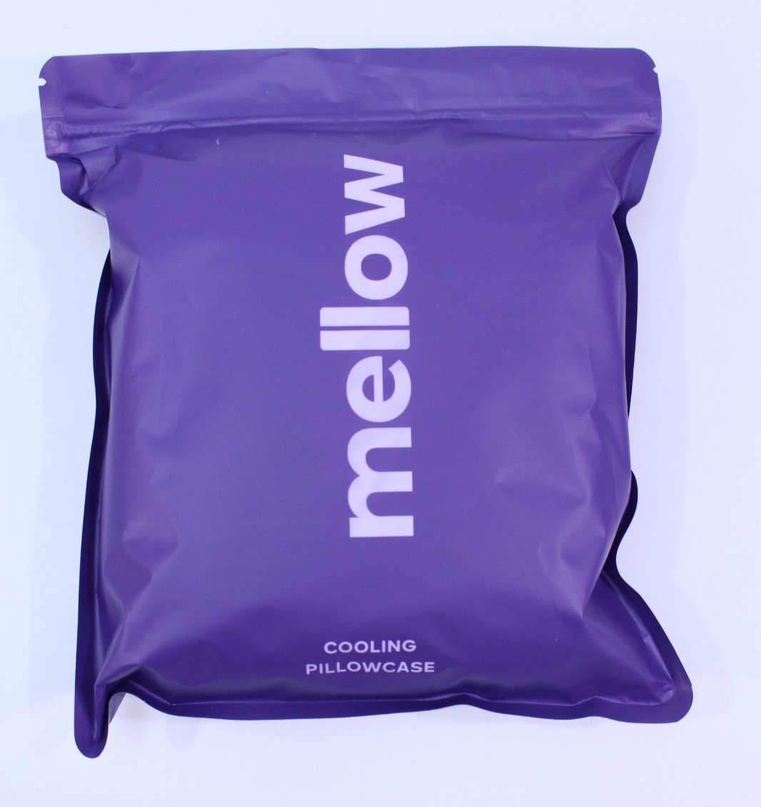 NEW Mellow Cooling Pillowcases 2-Pack White Standard Queen Wrinkle Free NIP gallery