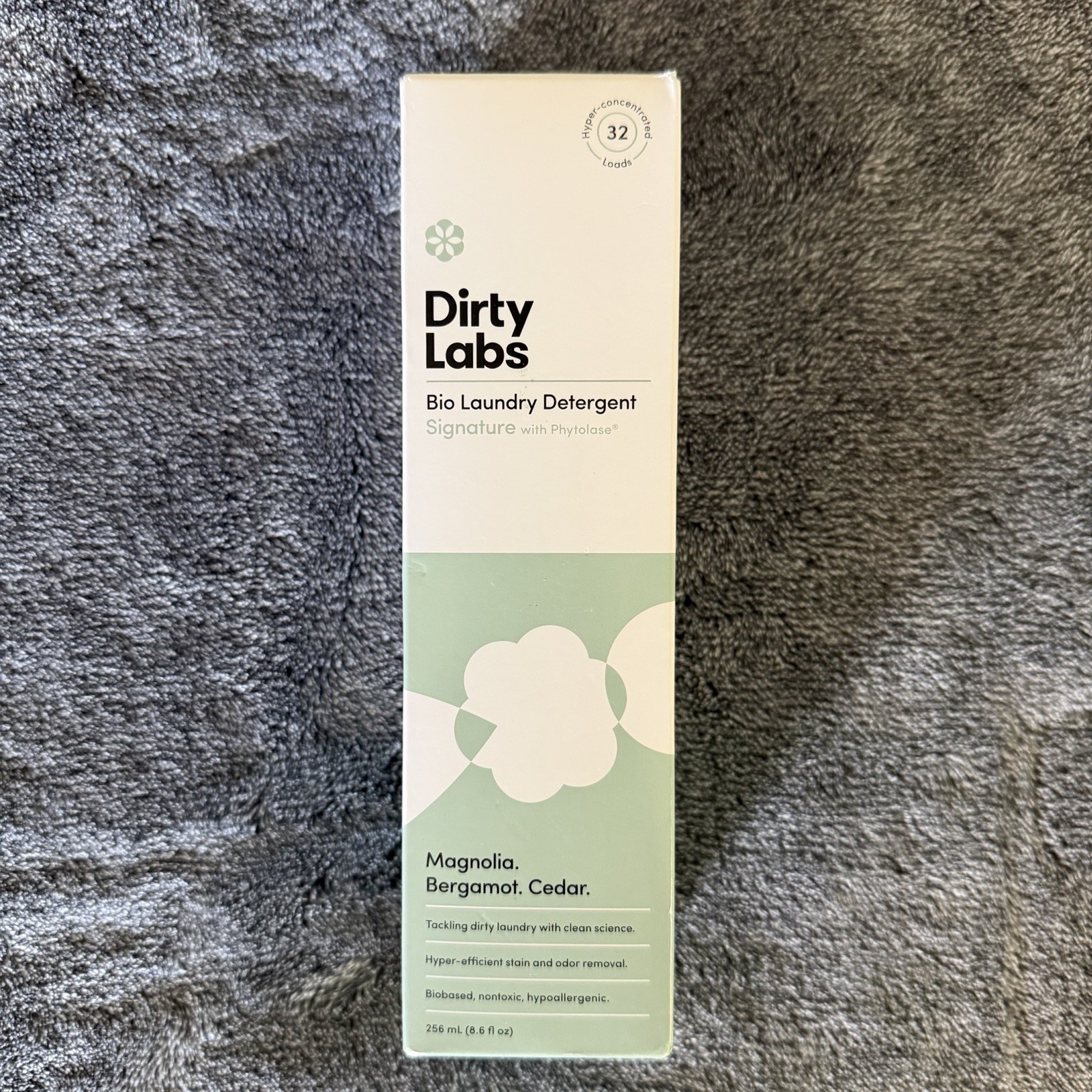 Dirty Labs Signature Scent Bio-Liquid Laundry Detergent | 32 Loads (8.6 fl oz) gallery