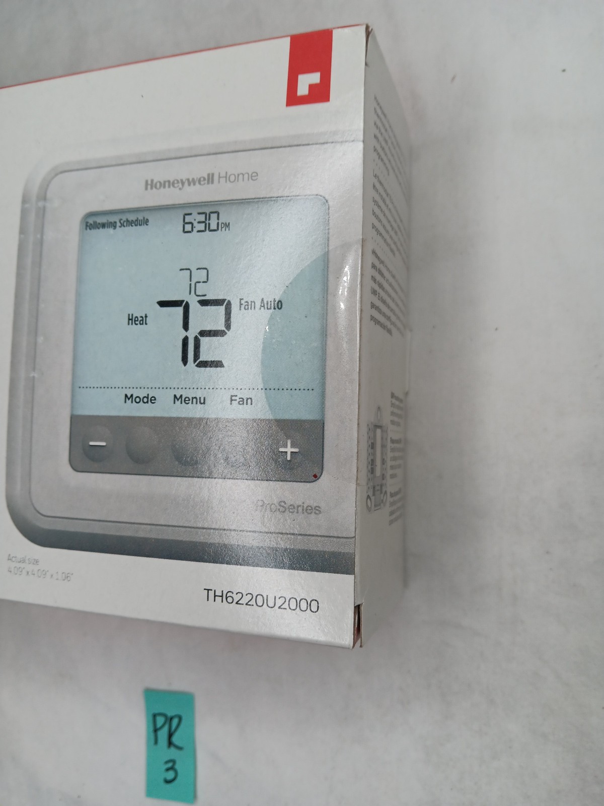 Honeywell *CONTRACTOR BRANDED - see pics* T6 PRO TH6220U2000 Thermostat gallery