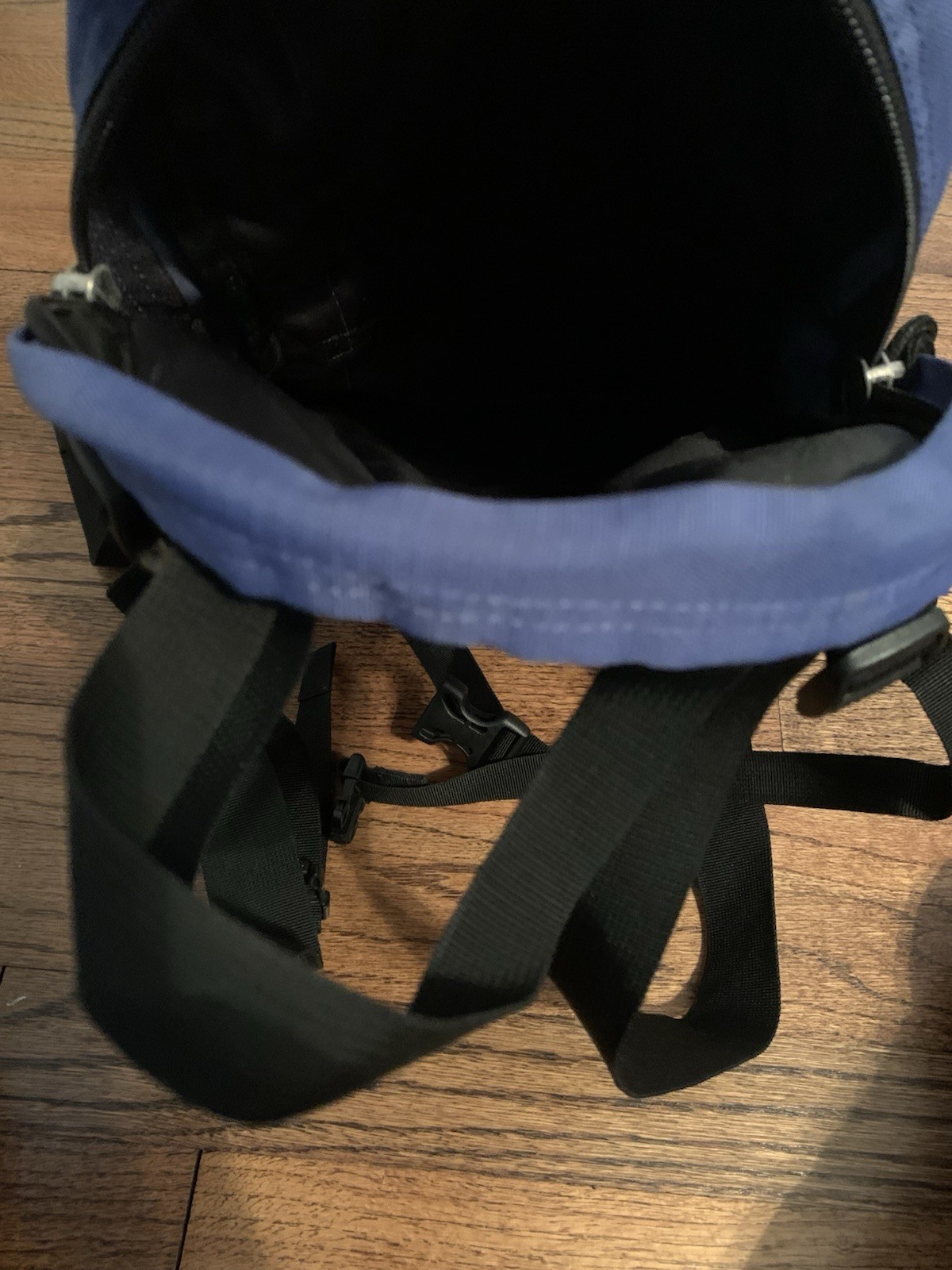 Eddie Bauer Small Blue Outdoor Backpack - About 6L 3