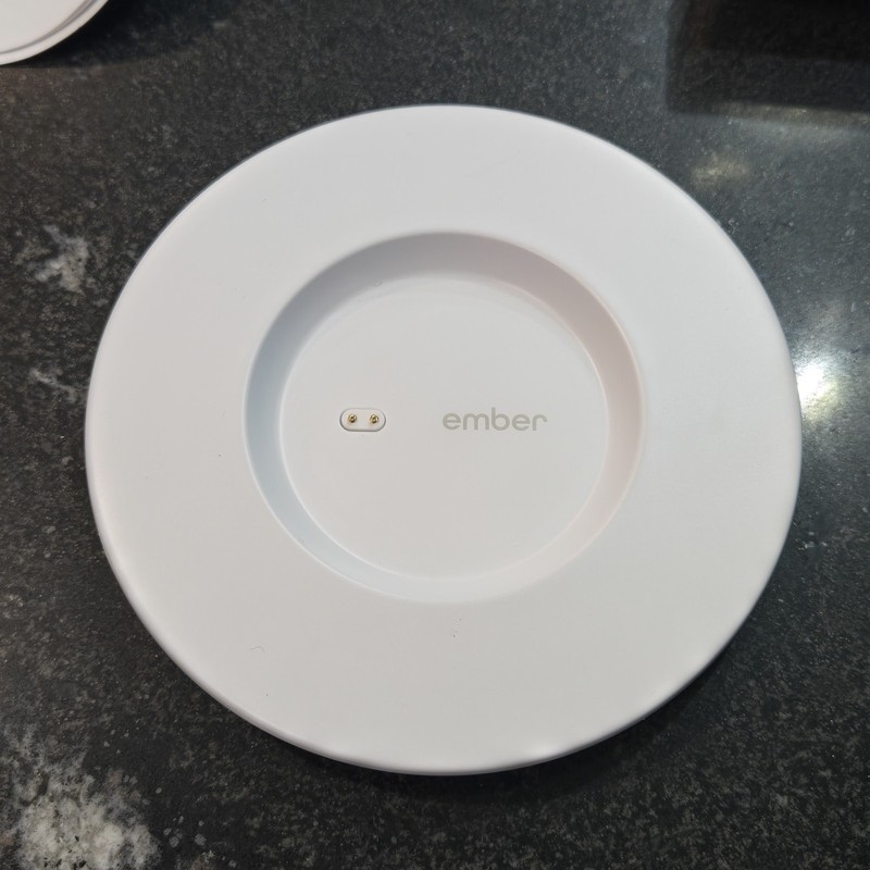 Ember Temperature Control Smart Mug White 10oz CM17 & charging Base gallery