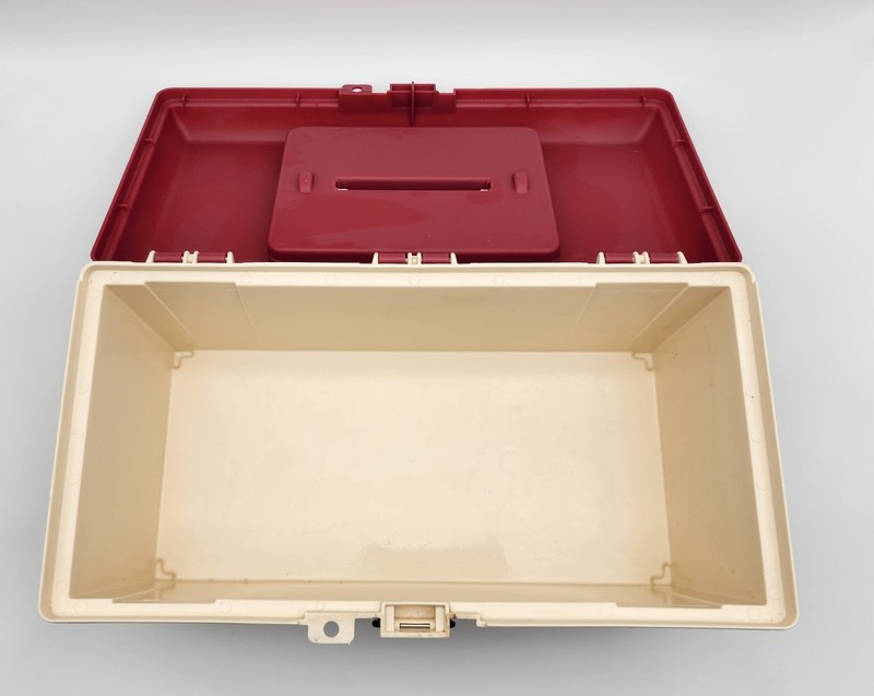 Wilton Professional Cake Decorating Tool Caddy Organizer with Insert - Lockable gallery
