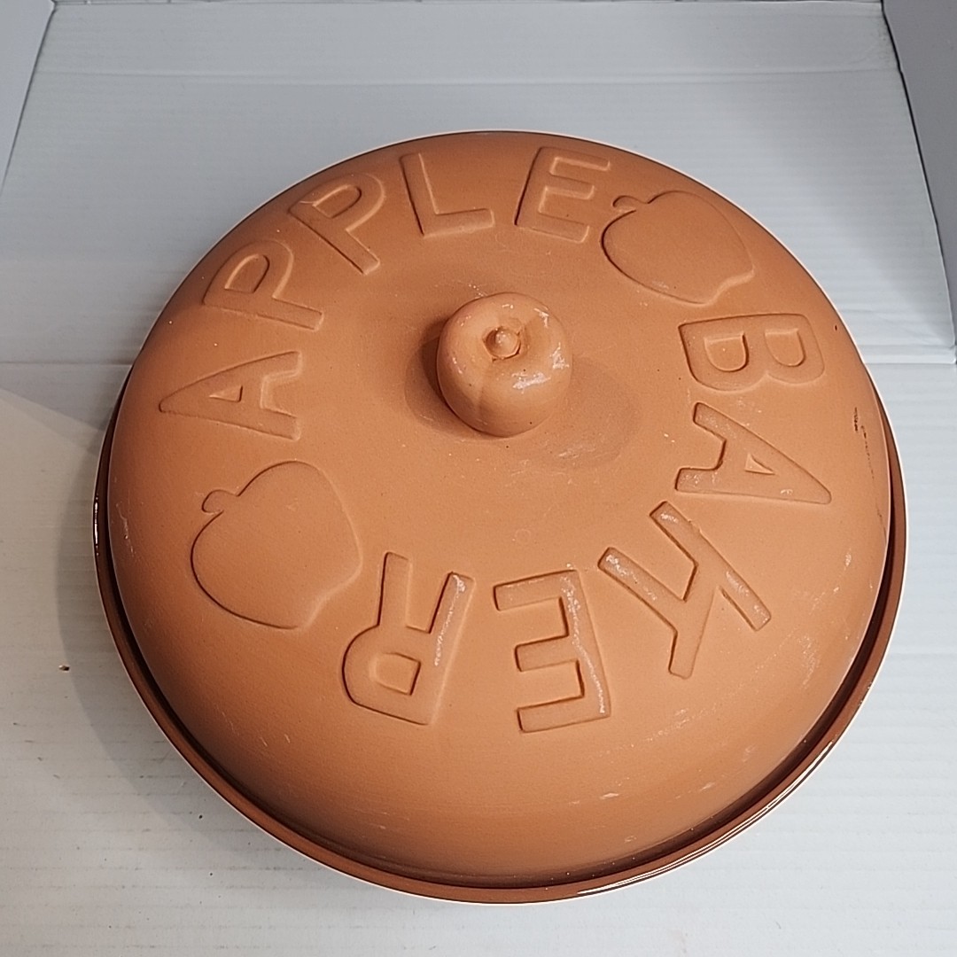 Large 10" Terra Cotta Glazed Dutch Oven Apple Baker Cookin' the American Way gallery