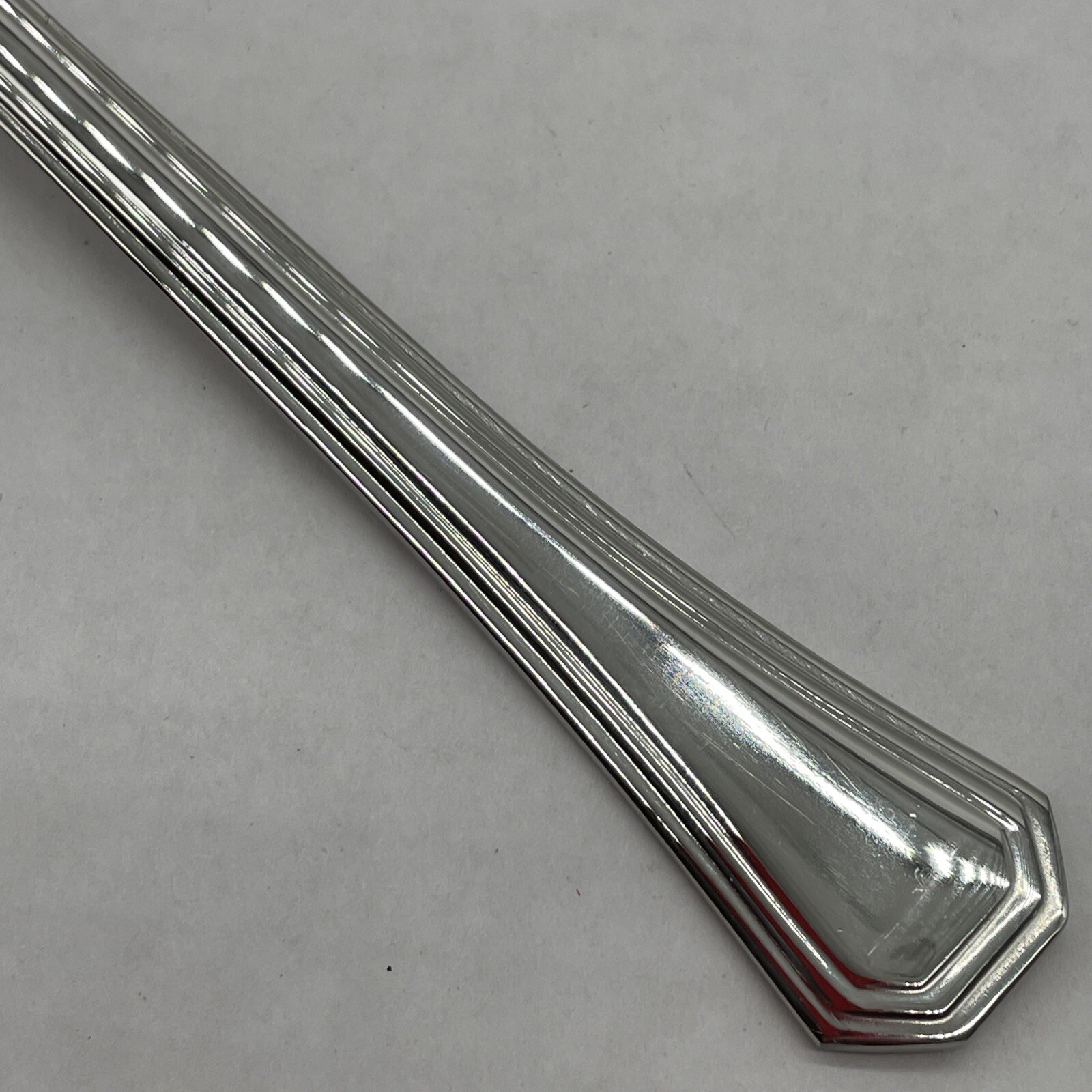 Oneida Silver Bach Fork 7.75", Stainless 18/10 Glossy gallery