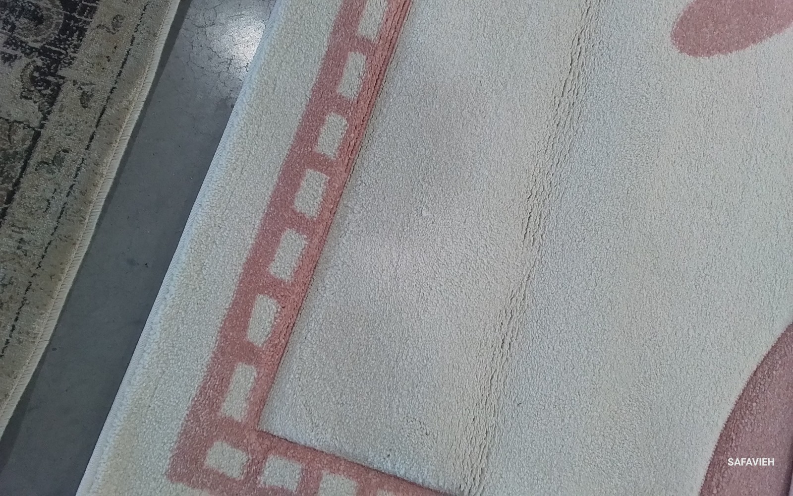 IVORY / PINK 6'-7" x 9'-0" Back Stain Rug, Reduced Price 1172776479 CRK166A-6 gallery