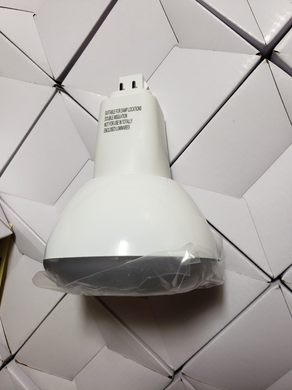 CFL Socket G24Q LED Shape BR30 5000K non-dimmable Light Bulb gallery