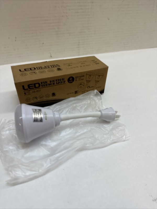 Plug in Motion Sensor Night Light, LED Infrared Sensor Light 6W Light AC 85-265V gallery