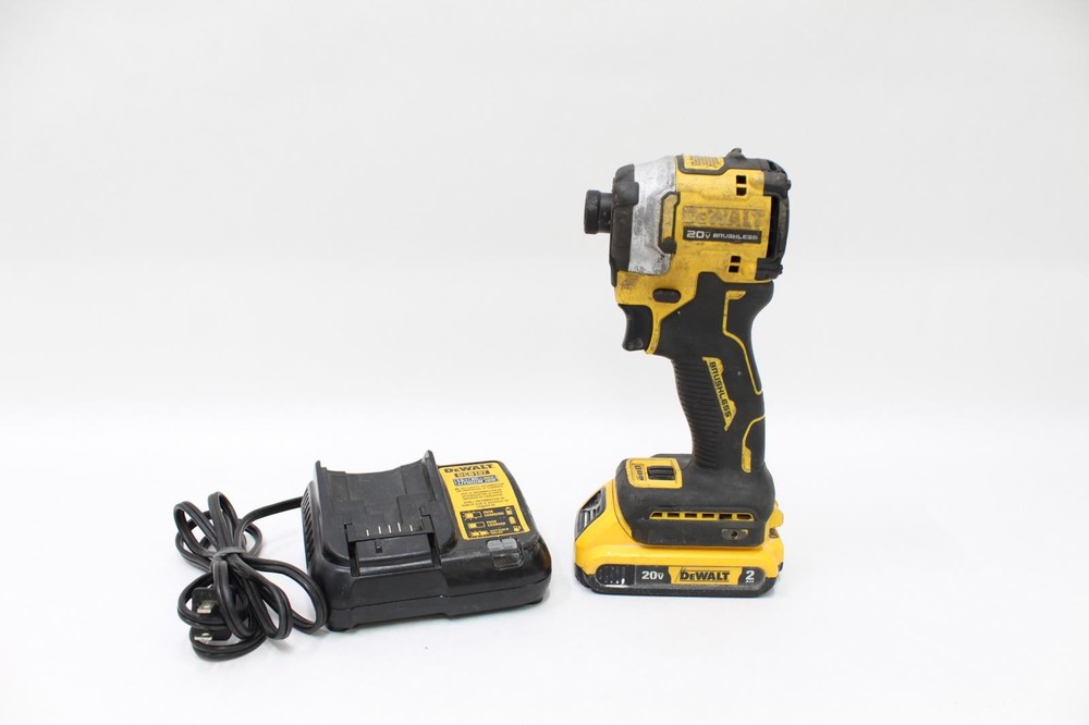 DeWALT DCF850 Atomic 20V Max Brushless 1/4" Impact Driver Kit w/ 2.0 Ah Battery