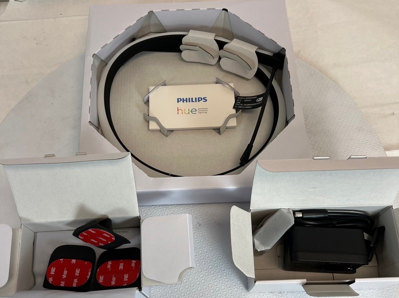 Philips - Hue Play Gradient Lightstrip for 24" to 27" Monitors - Black -FREE S/H gallery