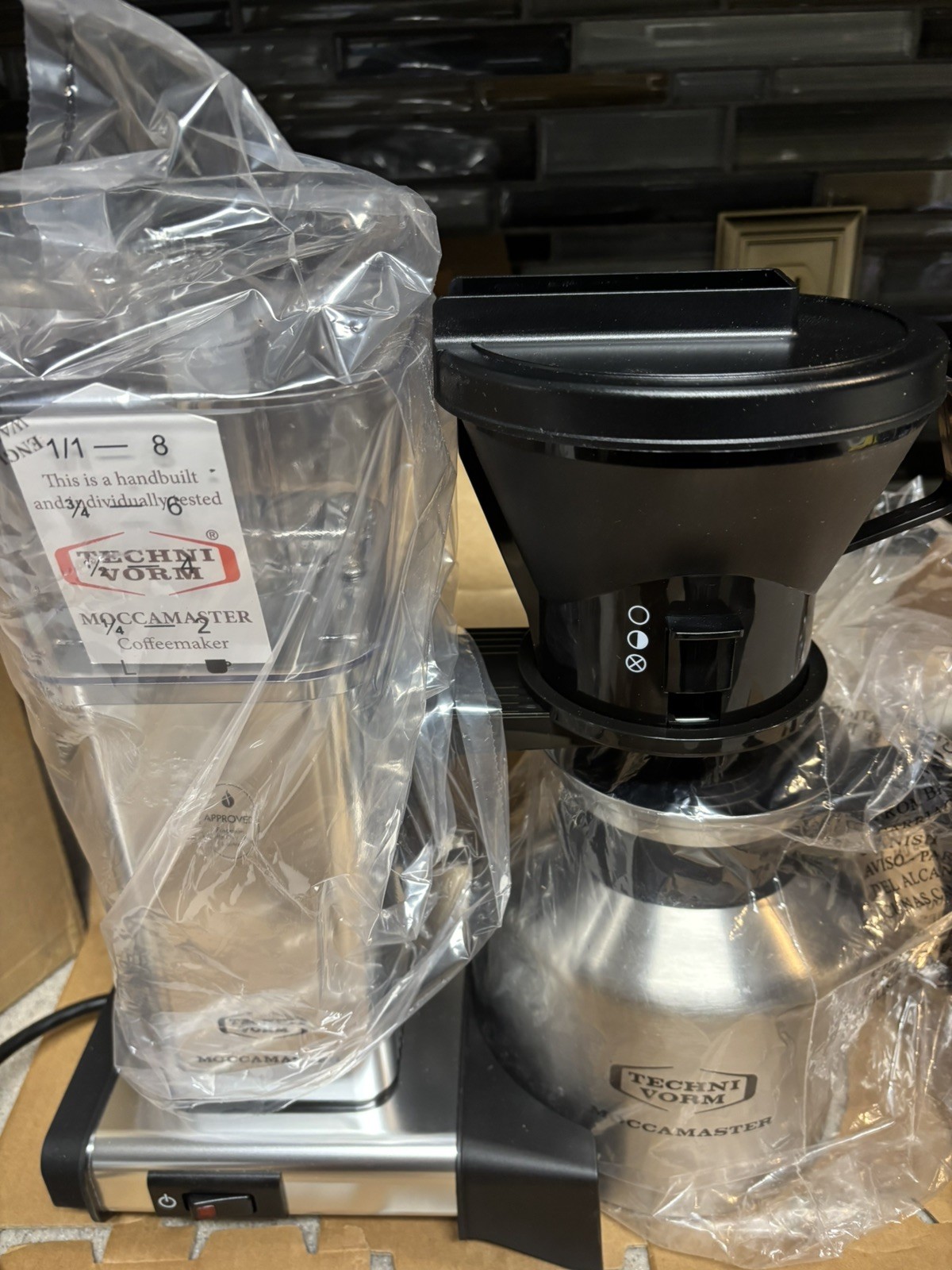 Technivorm Moccamaster KBTS 79212 Coffee Brewer, 32 oz, Polished Silver gallery