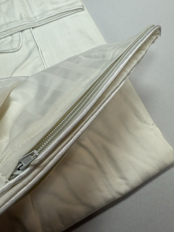 Pillow Protector Standard 20x26” 340 Thread Count 100% Cotton Zipper New 👀🔥 gallery