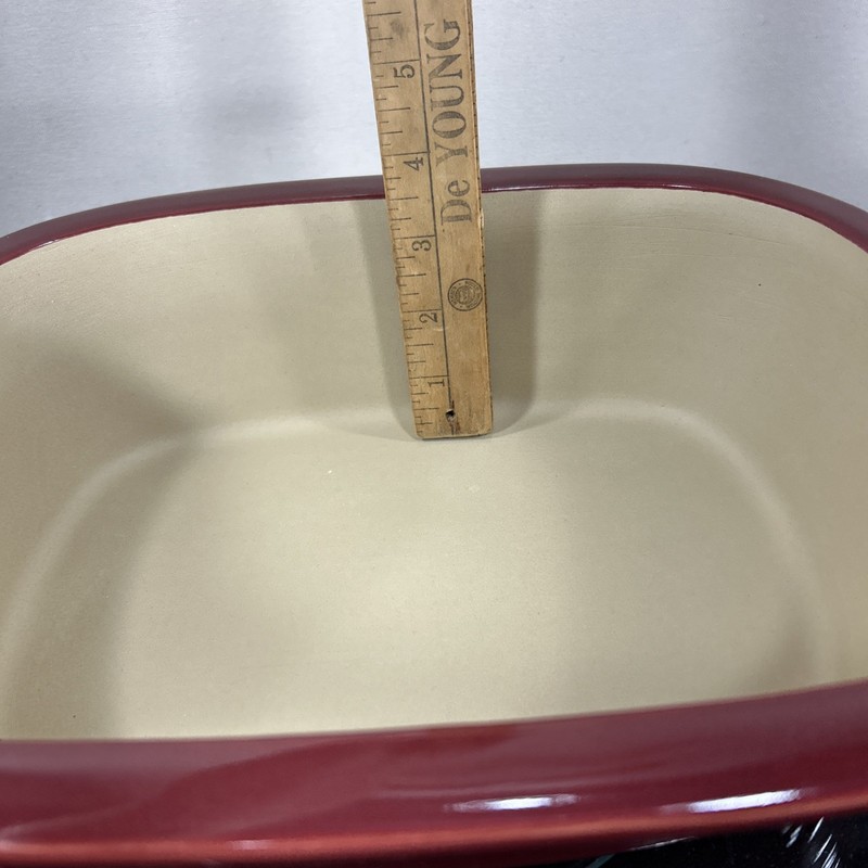 Pampered Chef Stoneware Deep Covered Baker 3.1 Qt Oval Cranberry Roaster gallery