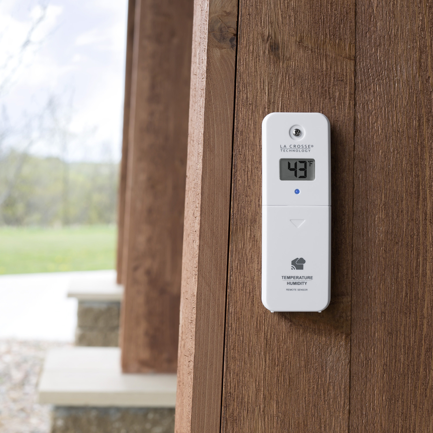 LTV-TH2 La Crosse Technology View - Connected Temperature & Humidity Sensor gallery