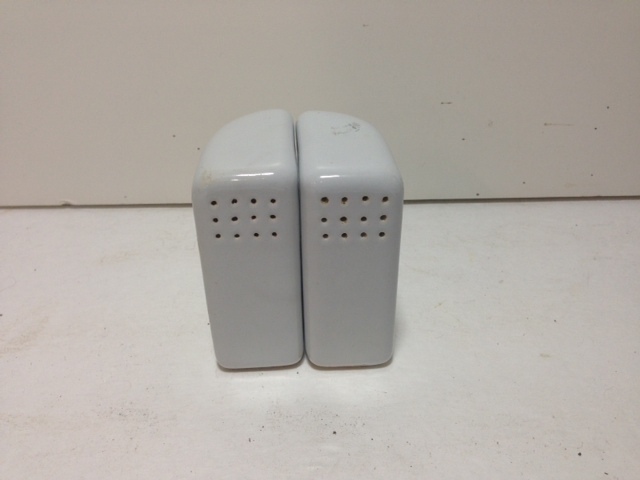 CERAMIC WHITE & SILVER SALT & PEPPER SHAKERS RETRO STYLE ART DECO HOME DECOR gallery
