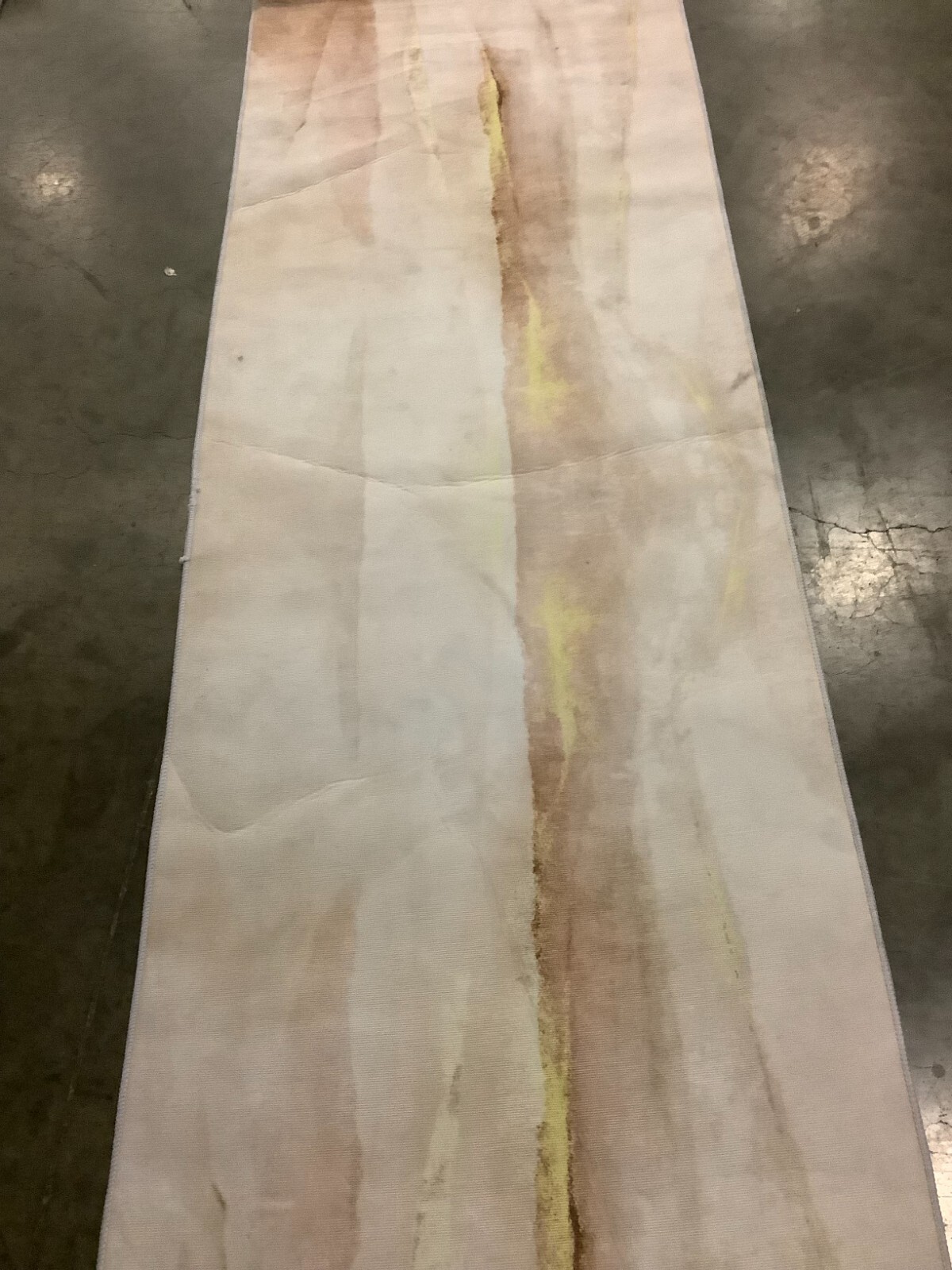 BEIGE / GOLD 2'-6" x 8'-0" Broken Thread Rug Reduced Price 1172675897 TAC807B-28 gallery