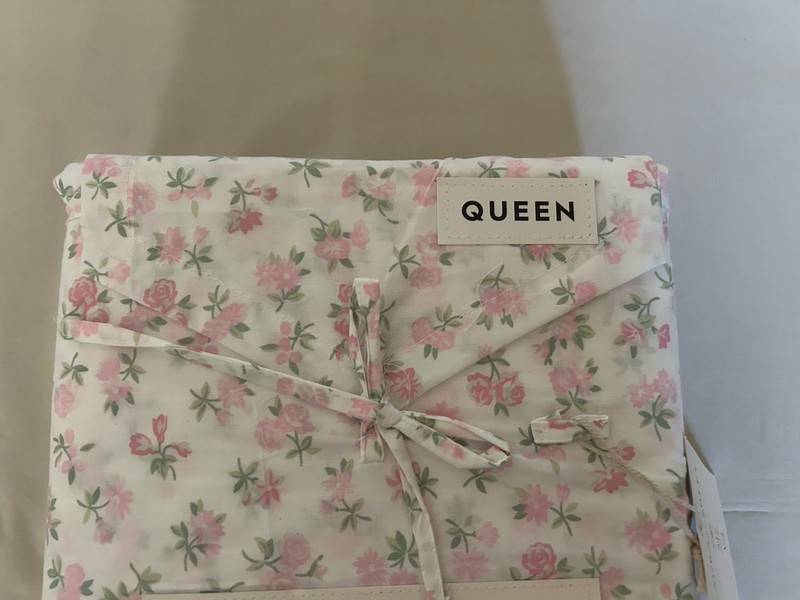 NEW 4pc Laura Ashley Queen Sheet Set Cottage Floral DITSY DOODLE Pinks & Green gallery