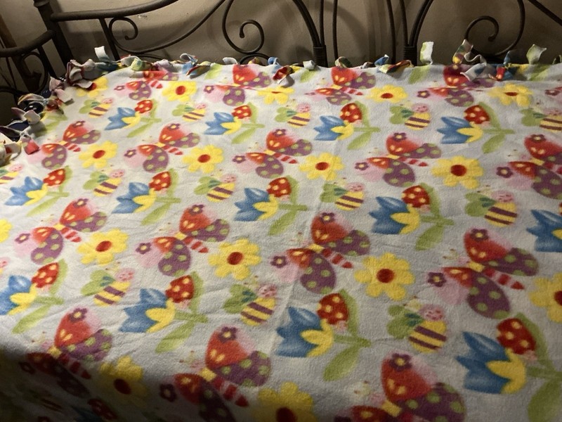 Handmade Handtied Single Layer Butterfly Bumblebee Flower Fleece Blanket 66”x48” gallery