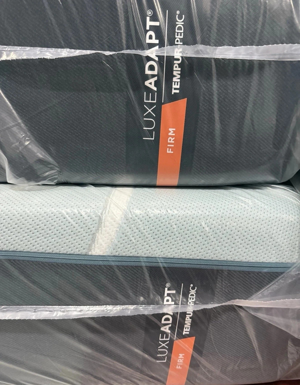 TempurPedic NEW LUXE ADAPT FIRM 2.0 SPLIT CALIFORNIA KING MATTRESS CLEARANCE gallery