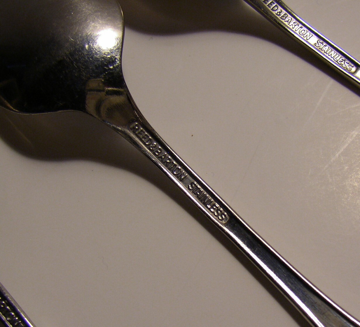 9 PC Reed & Barton CAMELOT Stainless 8 Teaspoons & 1 Sugar Spoon 6" gallery