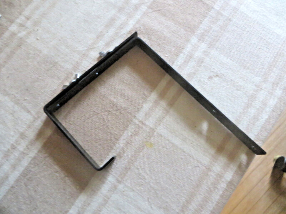 2-pack black steel Deck/Window box brackets (Black)