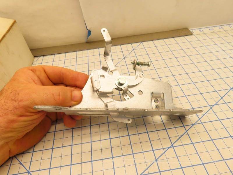 Kohler 20-536-06-S Engine Speed Control Bracket Assembly gallery