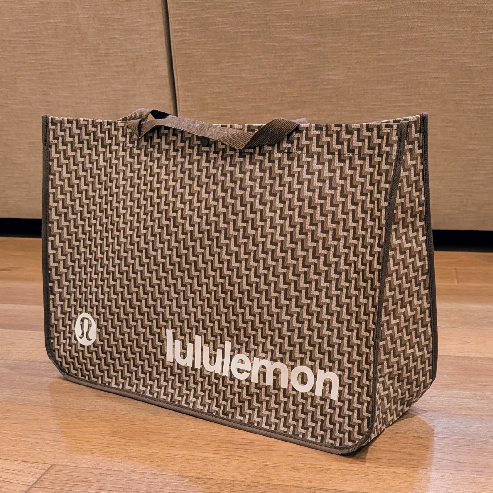 Lululemon Extra Large XL Reusable Shopping Tote Bag Yoga 🤎 Brown 🤎 Black NEW!⚡ gallery